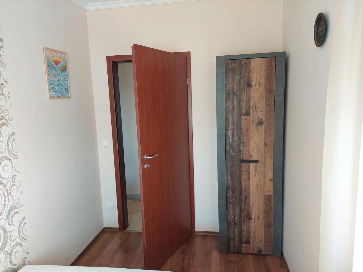 Samuci Apartman Hajduszoboszlo Exterior photo
