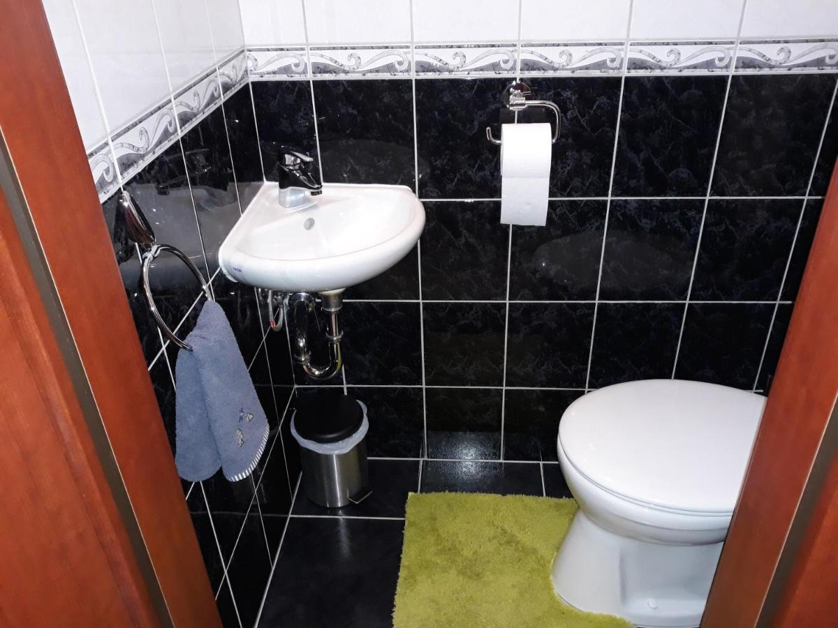 Samuci Apartman Hajduszoboszlo Exterior photo